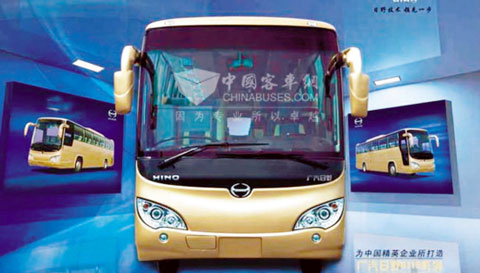 广汽日野生产的“亚运客车”