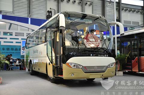 中通客车重装亮相2010上海客车展