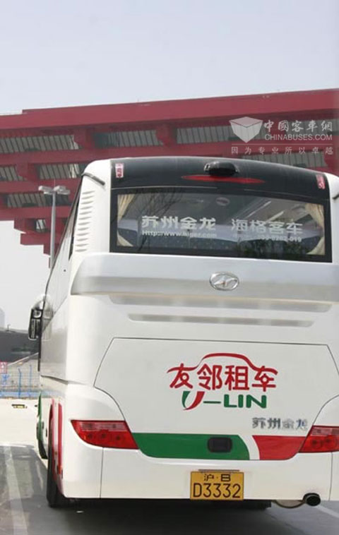 进入世博时间的中国客车