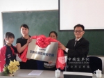 爱心如潮关爱灾区少年 展翅计划助飞江油学子