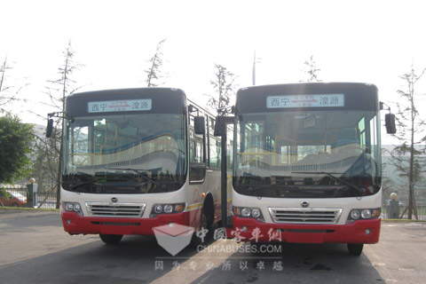 即将投入西宁至湟源公交专线的恒通6851N3新阳光燃气客车