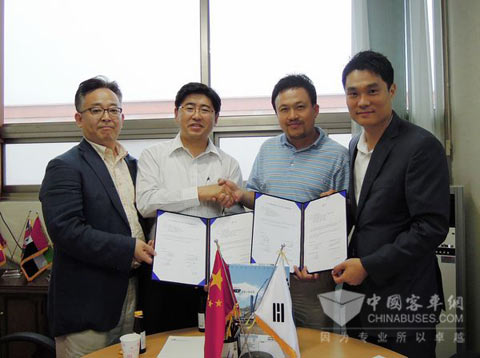 中大集团总裁徐连宽与韩国合作伙伴签订合作框架