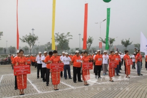 2011年第二届“宇通杯”北京盛大开幕