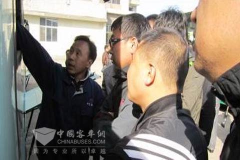 黄海客车