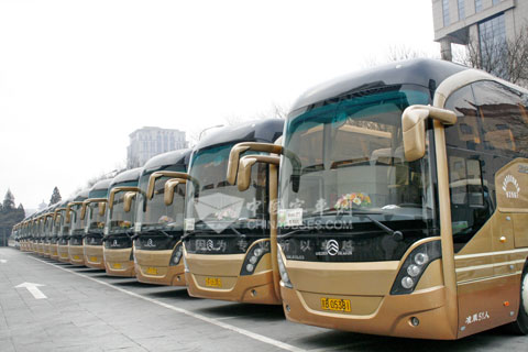 金旅客车
