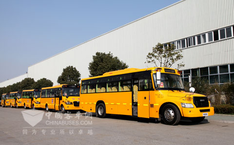 海格智慧安全专用校车全系上市
