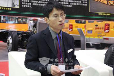 中通客车李笃生部长接受采访