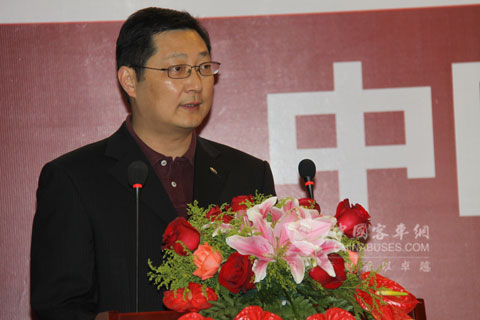 安凯客车董事长王江安发表讲话