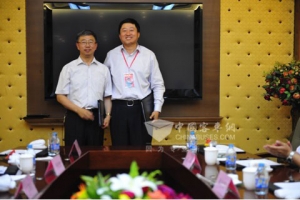 北汽福田与华港燃气共同促进LNG汽车推广