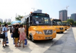 金旅校车：