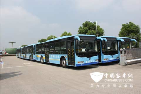 申龙20辆公交车批量交付无锡新区公交