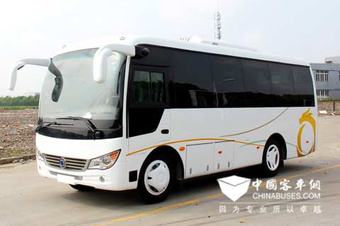 申龙中型客车出口韩国