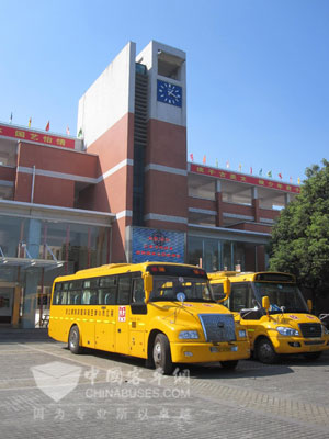 宇通助力江苏吴江趟出校车运营新模式