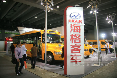 2012广州商用车展海格客车展台