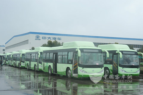 交付盐城公交中大天然气豪华客车YCK6105HCN