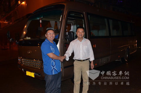 校车主动服务