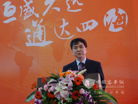 重庆市公共交通控股（集团）有限公司董事长唐棣发表讲话