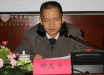代表：新能源汽车产业路径不能以纯电为主导