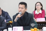 新能源客车的发展需要政策和市场的双重调节