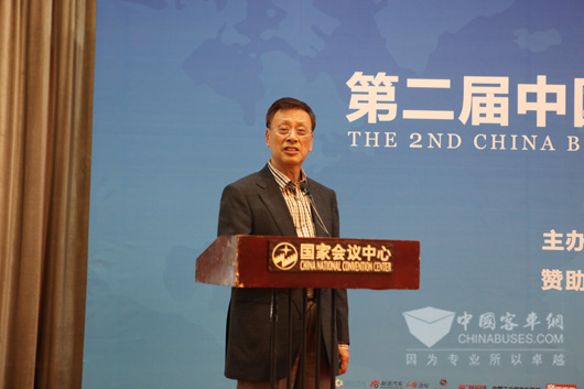 中国道路运输协会名誉会长姚明德