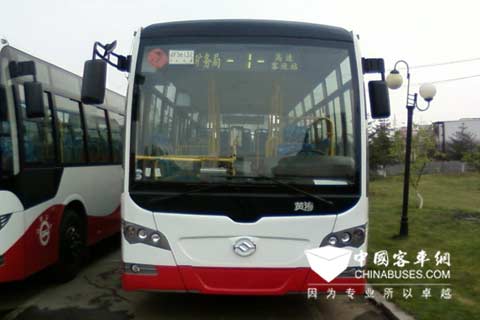 黄海10.5米大型客车