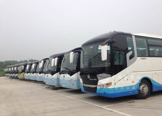 服务上海通用的中通客车
