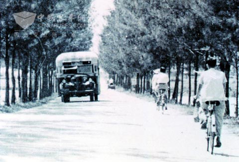 木车厢客车（50年代)