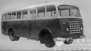 我国早期的公交车