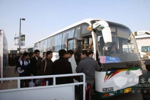 大客车，小行业，大责任---2010北京国际车展交通纪实