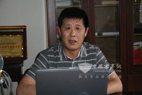 北京天马旅游汽车公司总经理王世平