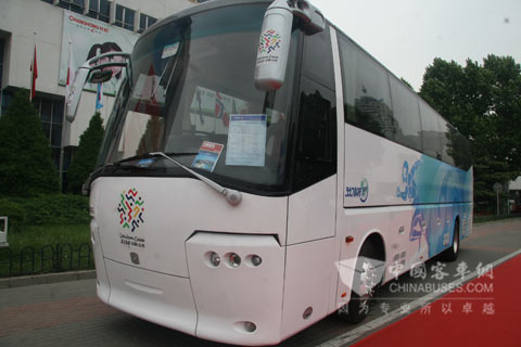 中通LCK6128EV纯电动客车