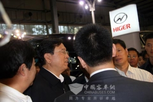 图说国务院副总理张德江与海格客车的故事