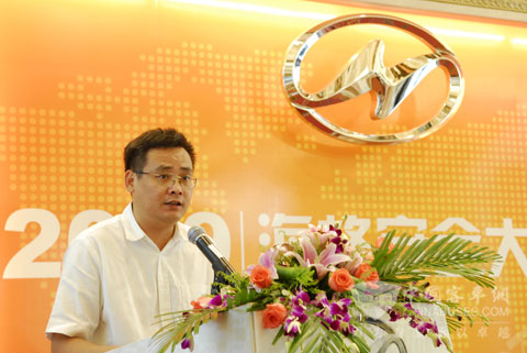 海格客车销售公司副总经理尤炳辉