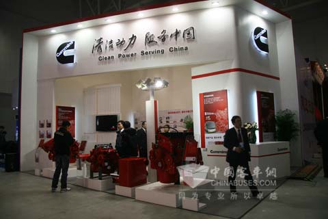 康明斯展台