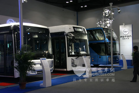 福田欧V展车