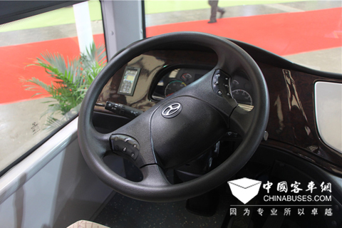 扬子江WG6629BEVZ型纯电动城市客车