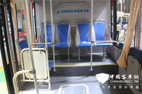 扬子江WG6629BEVZ型纯电动城市客车