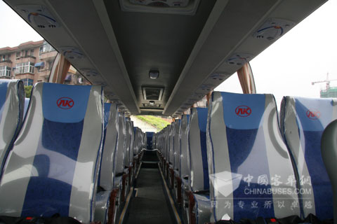 安凯客车HFF6120K06D