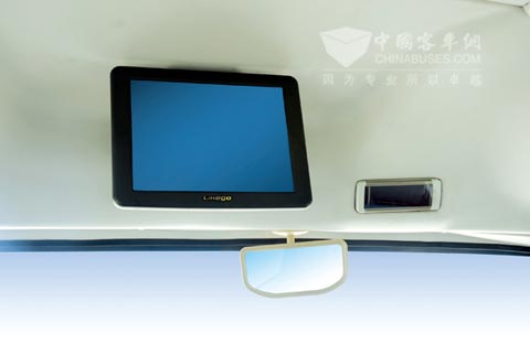 金旅客车XML6757 
