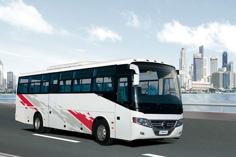 宇通客车ZK6112D 
