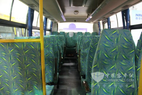 中通校车LCK6750D3X