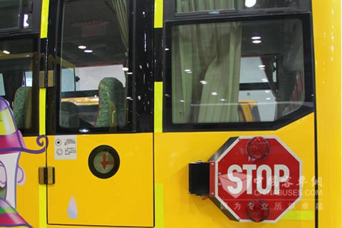 中通校车LCK61000DXA