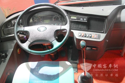 福田欧辉校车BJ6831S8MEB