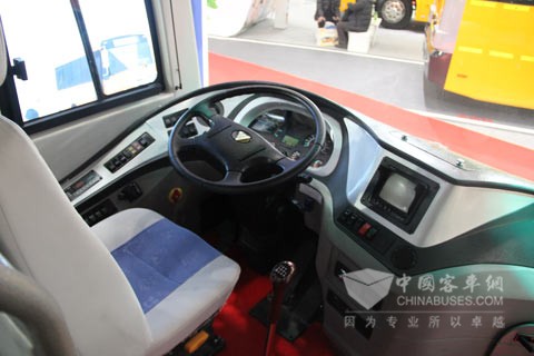 福田欧辉校车BJ6103S8MHB