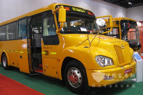 舒驰客车YTK6100AX