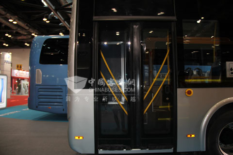 金龙客车XMQ6800AGD