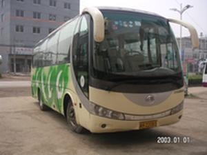 6860型/30坐实际装了35坐/康明期发动机春运前大修