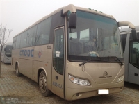 出售07年40座金旅