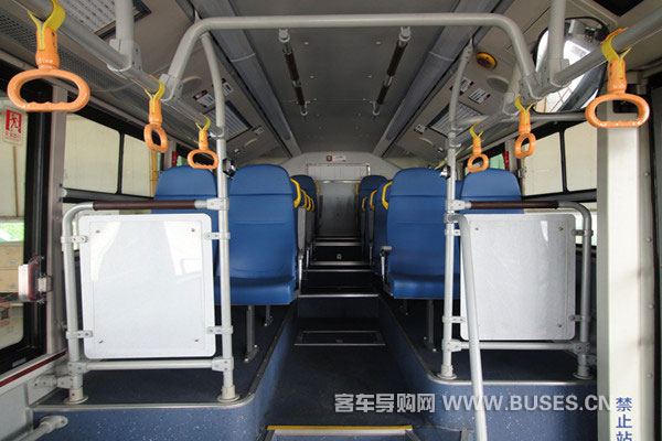 五洲龙客车FDG6101CNG低入口城市公交车座椅