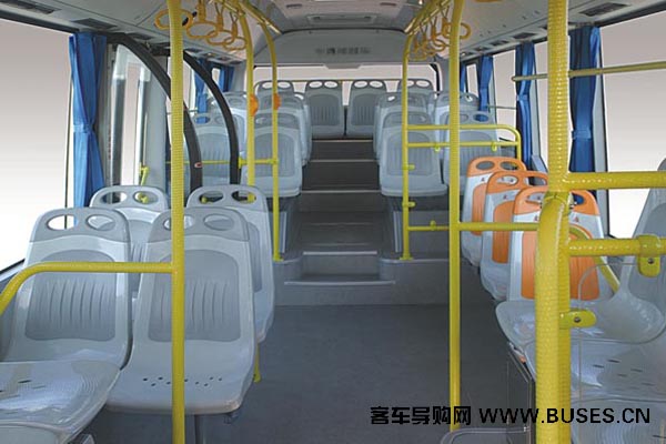 黄海DD6892B02公交车